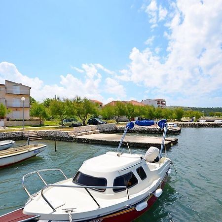 Apartments Vila Punta Jadrtovac Eksteriør billede