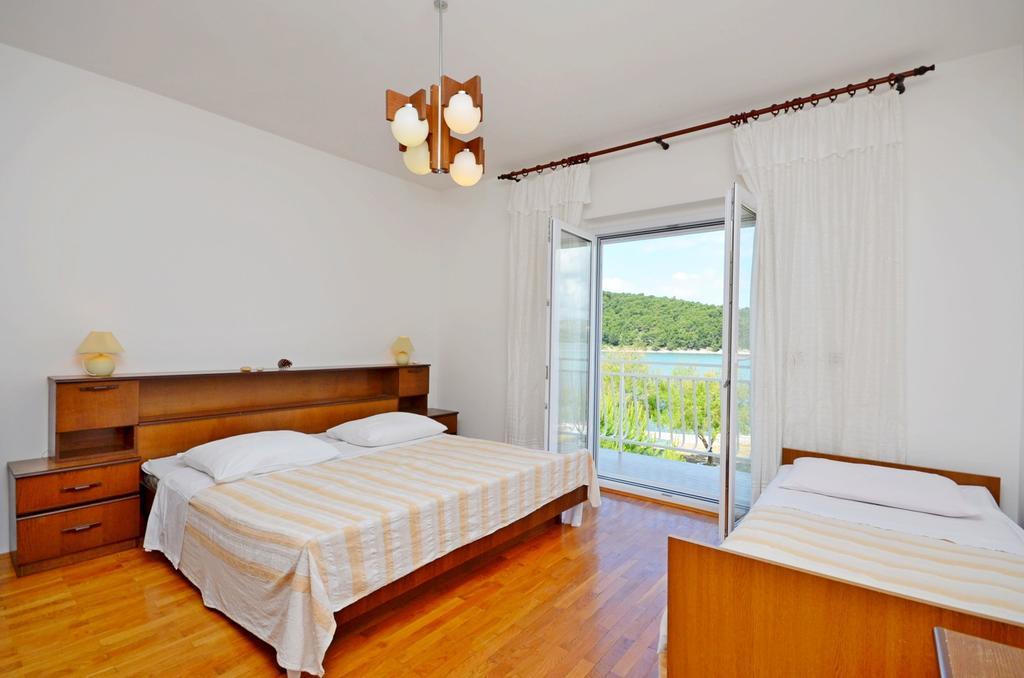 Apartments Vila Punta Jadrtovac Eksteriør billede