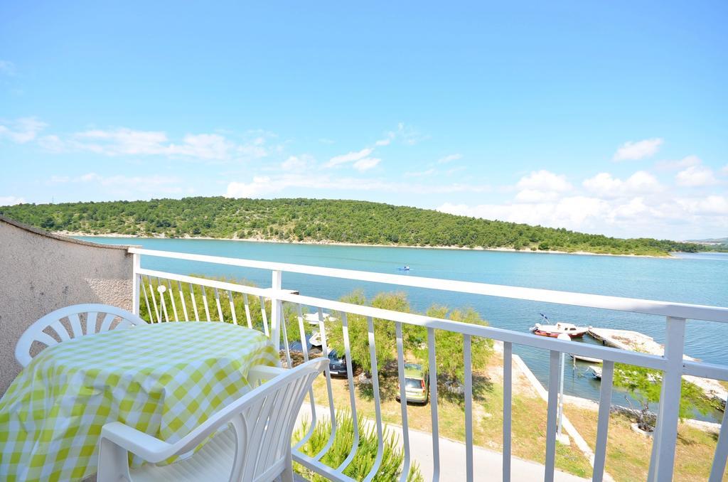 Apartments Vila Punta Jadrtovac Eksteriør billede